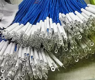 Selongsong fiberglass berlapis akrilik digunakan untuk memanfaatkan kawat Kendaraan Energi Baru